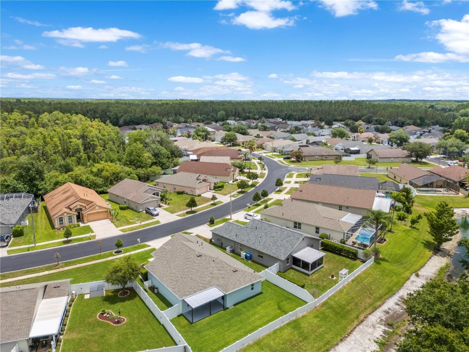 31328 WRENCREST DRIVE — photo 47 of 58
