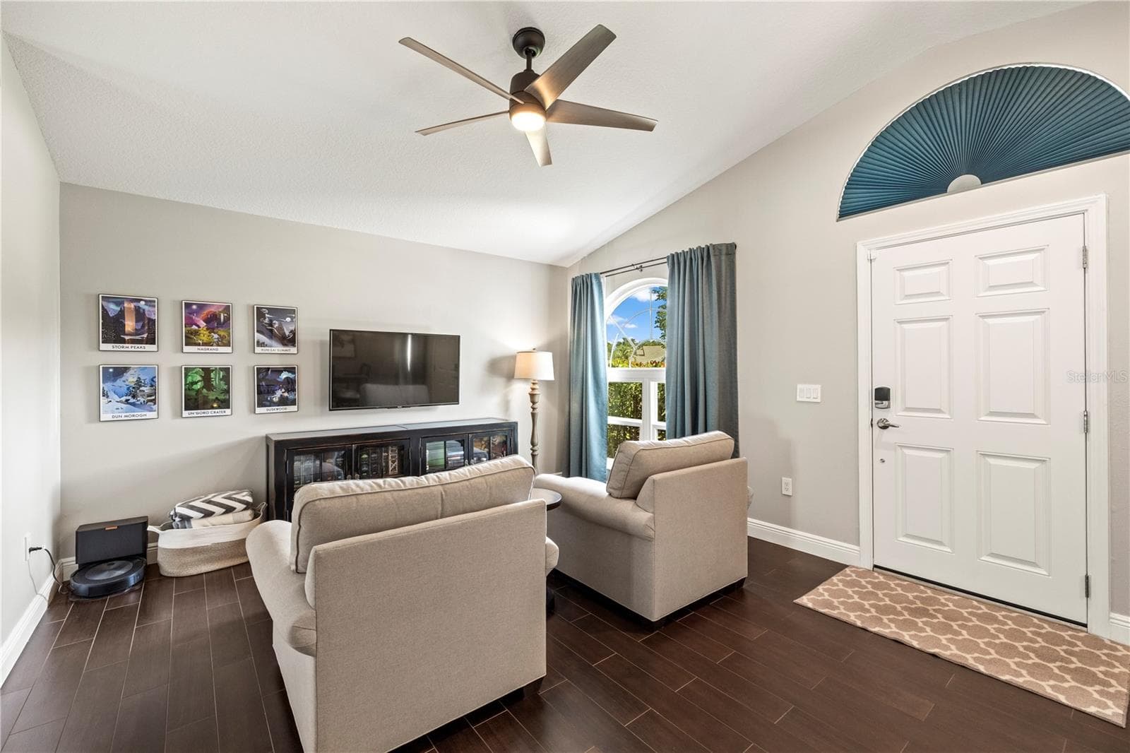 31328 WRENCREST DRIVE — photo 9 of 58