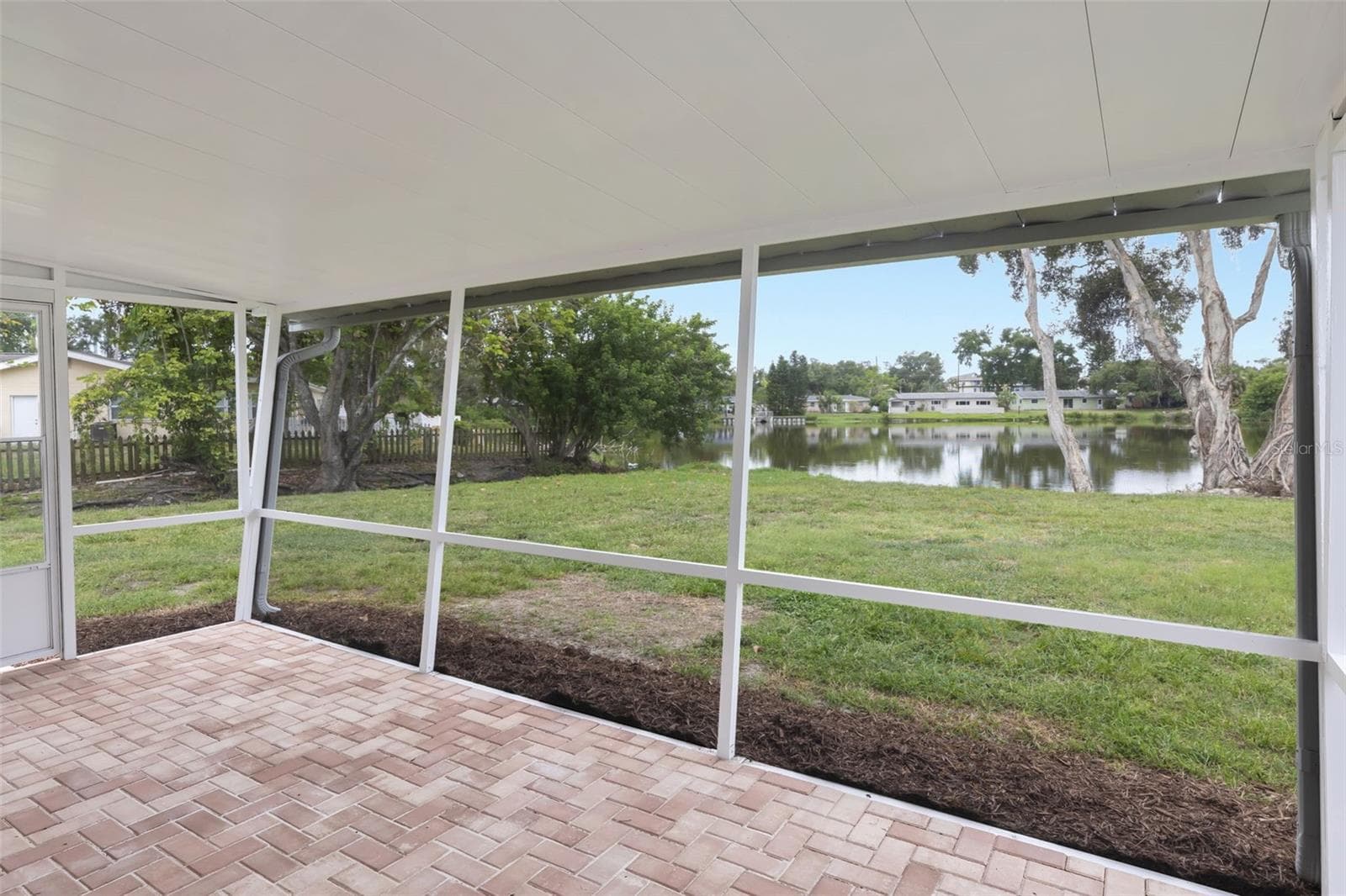1100 58TH AVENUE — photo 19 of 25