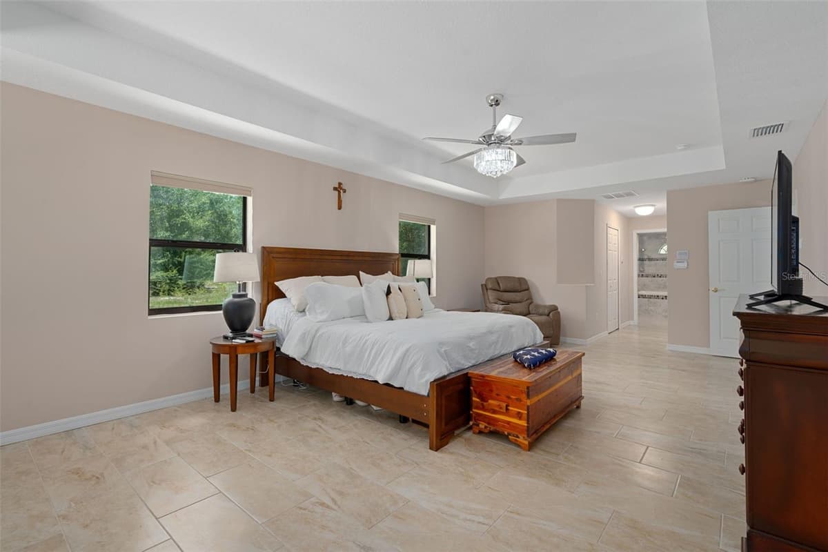 222 SUNCOAST BOULEVARD — photo 32 of 80