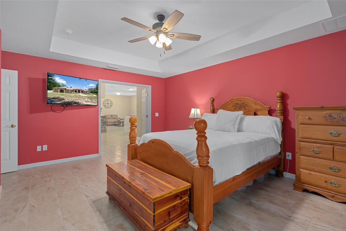 222 SUNCOAST BOULEVARD — photo 42 of 80
