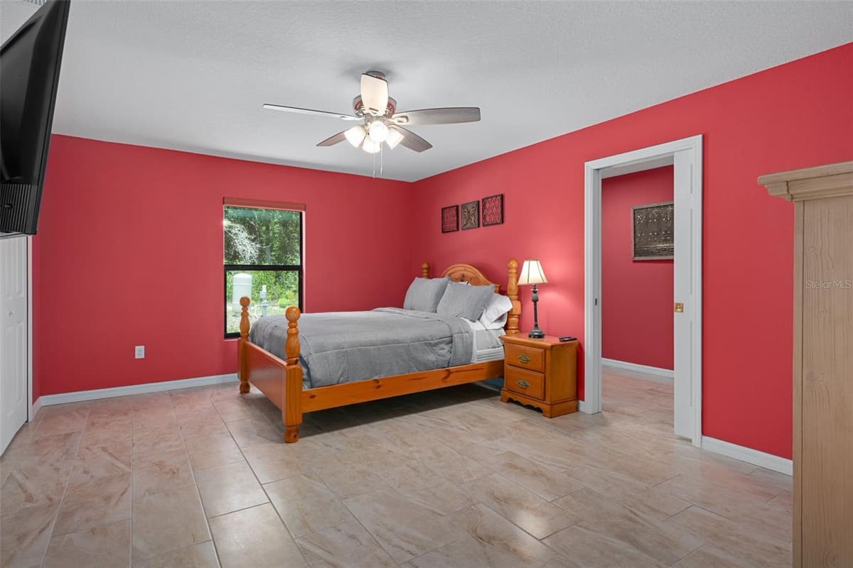 222 SUNCOAST BOULEVARD — photo 49 of 80
