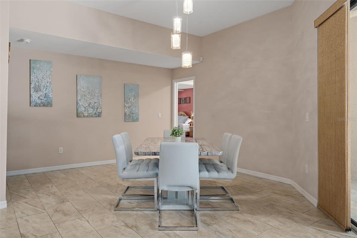 222 SUNCOAST BOULEVARD — photo 30 of 80