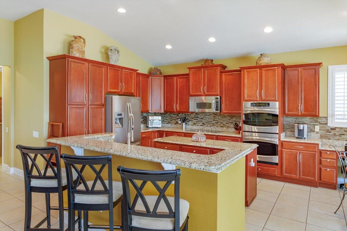 2759 MARIA ISABEL AVENUE — photo 7 of 44