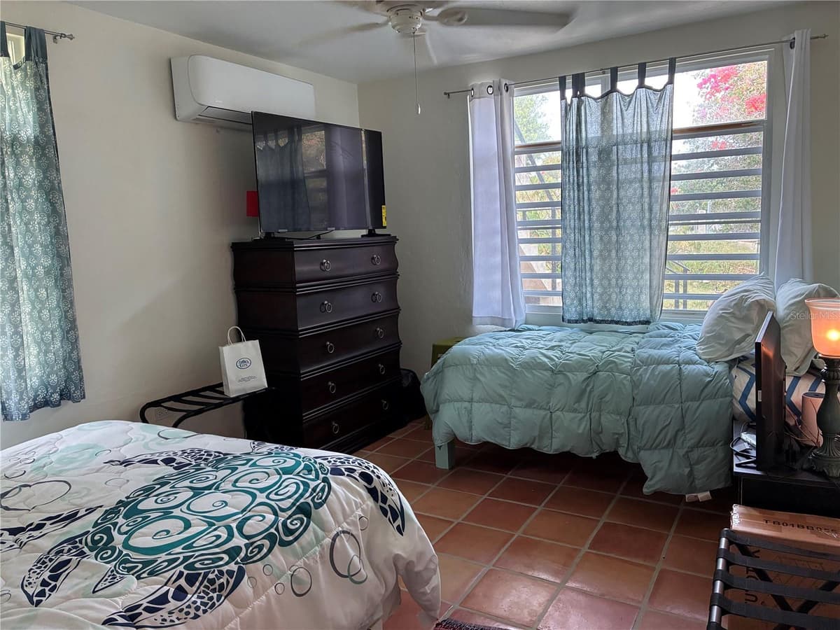 398 CASA CORAZON — photo 22 of 30