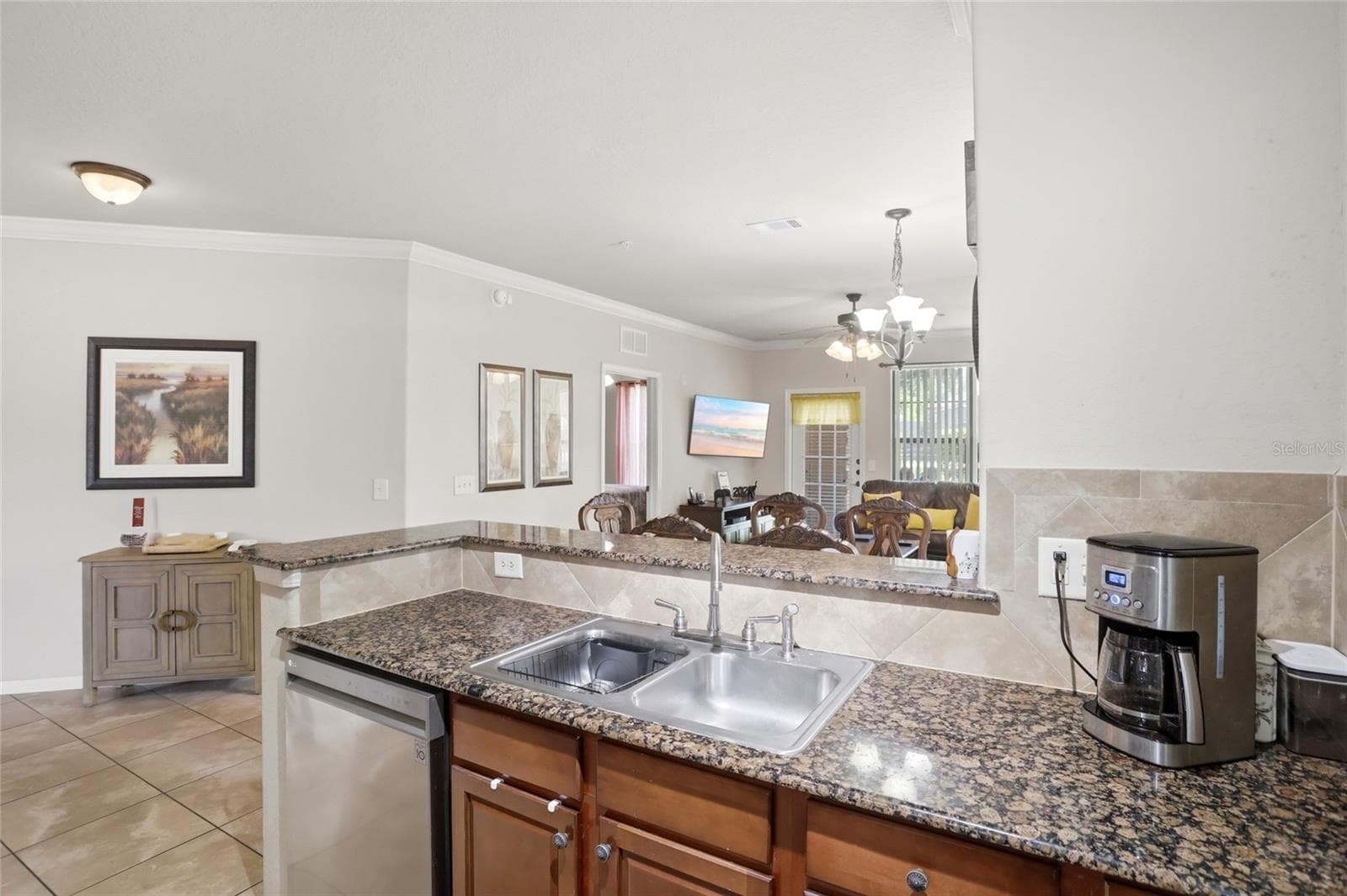 901 CHARO PARKWAY — photo 9 of 36