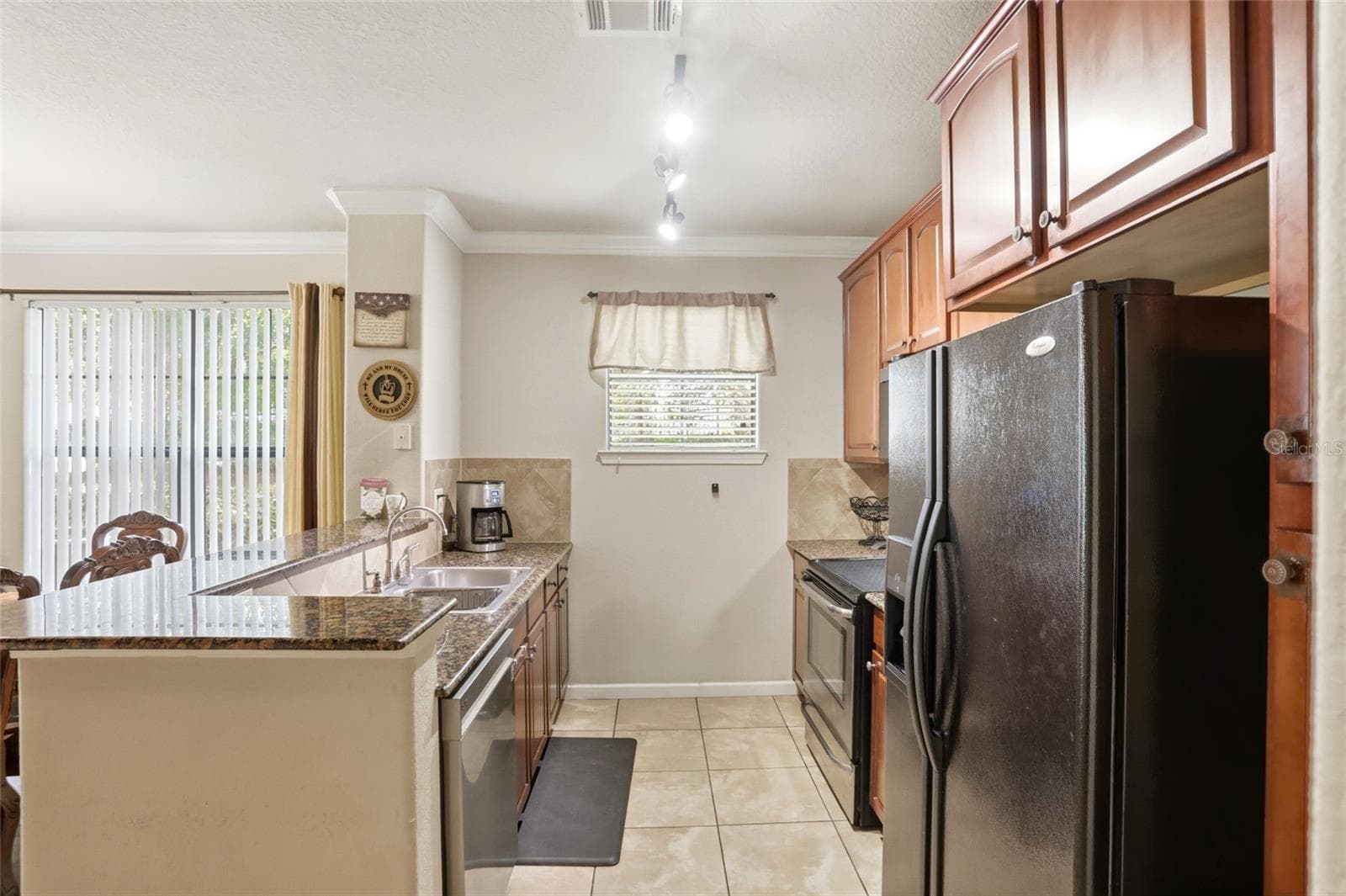 901 CHARO PARKWAY — photo 8 of 36