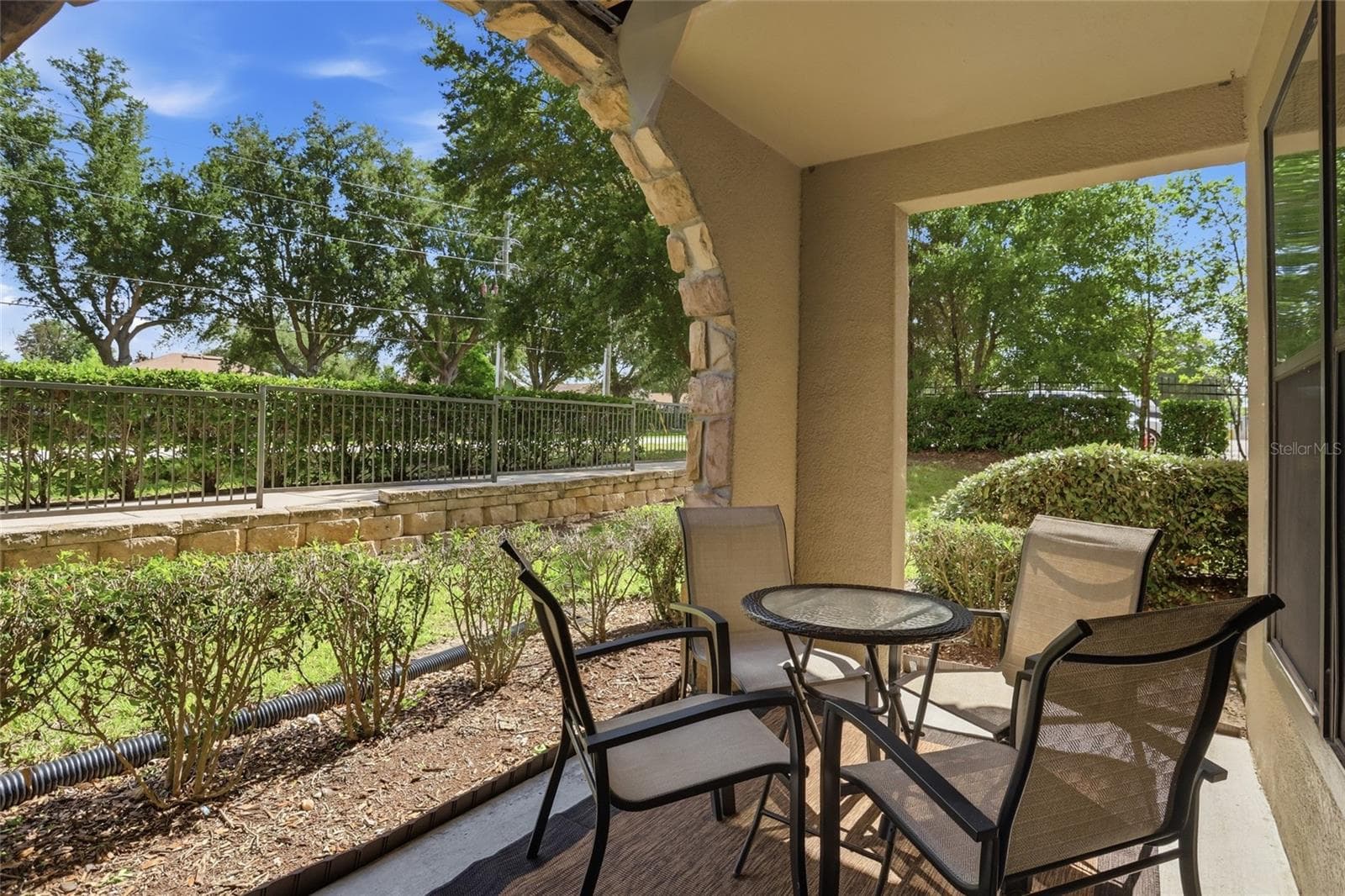 901 CHARO PARKWAY — photo 6 of 36