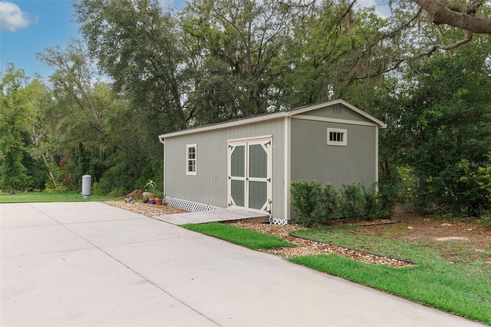 8180 8TH PLACE — photo 31 of 59