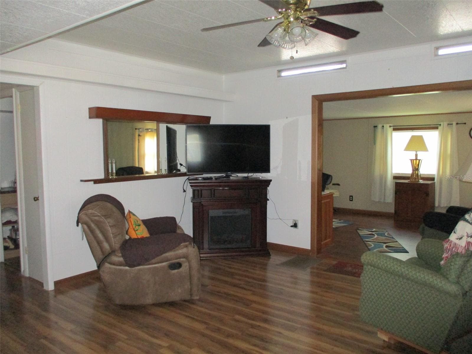 38513 WILLOUGHBY DRIVE — photo 10 of 27