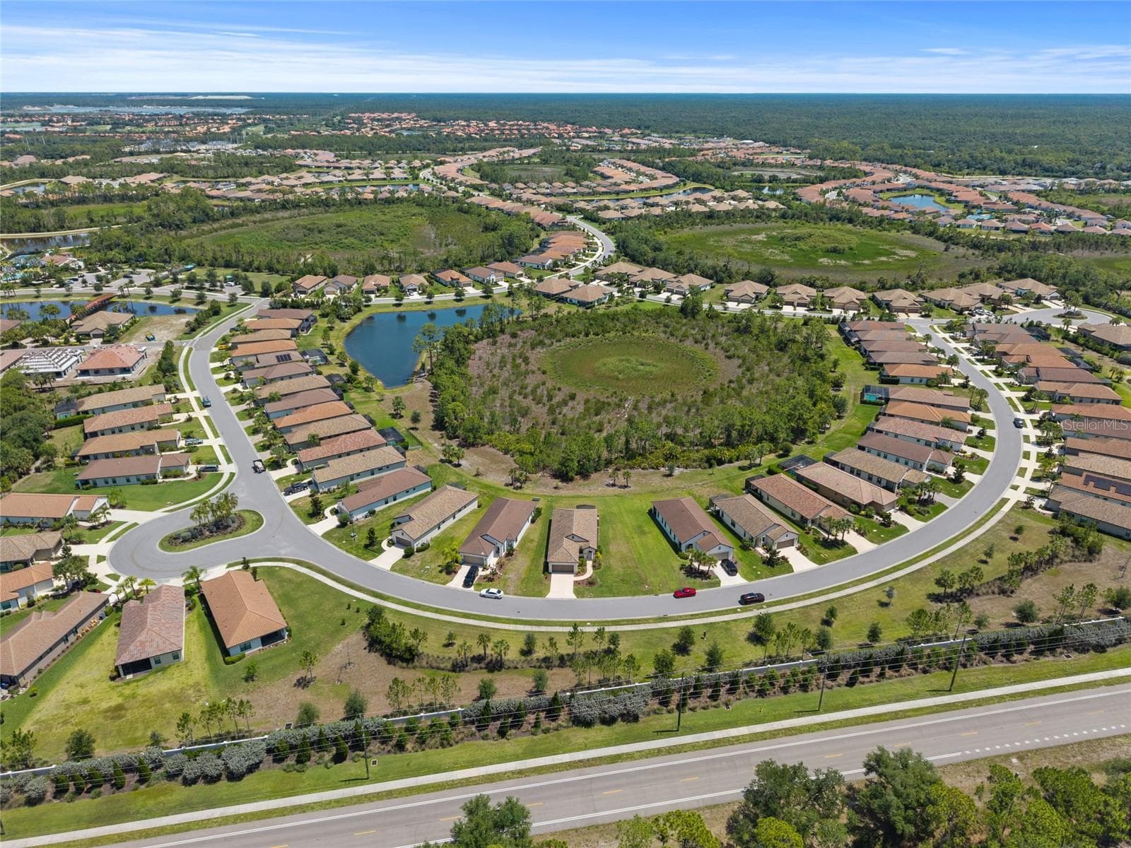 260 BRIENZA LOOP — photo 47 of 50