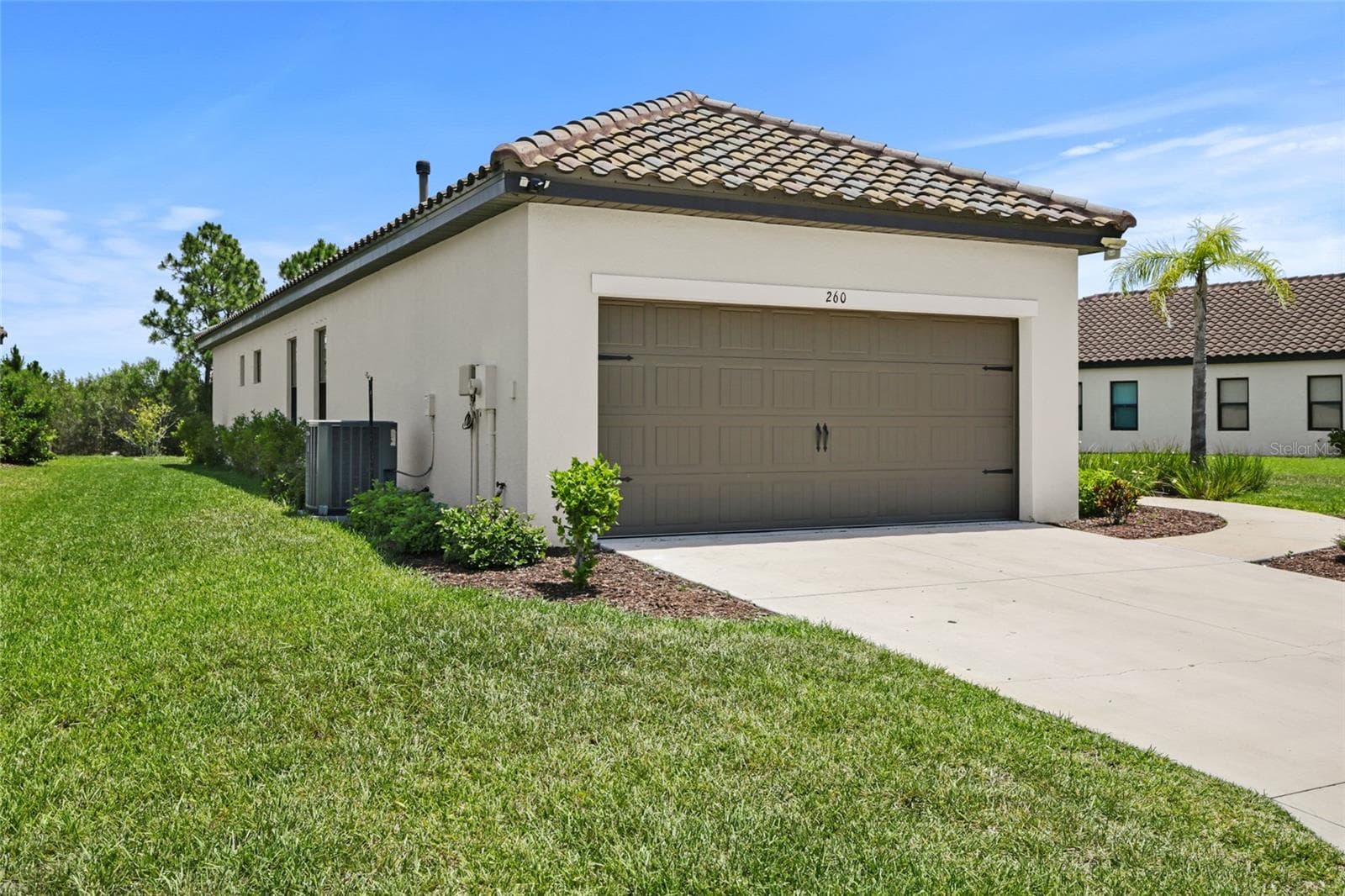 260 BRIENZA LOOP — photo 3 of 50