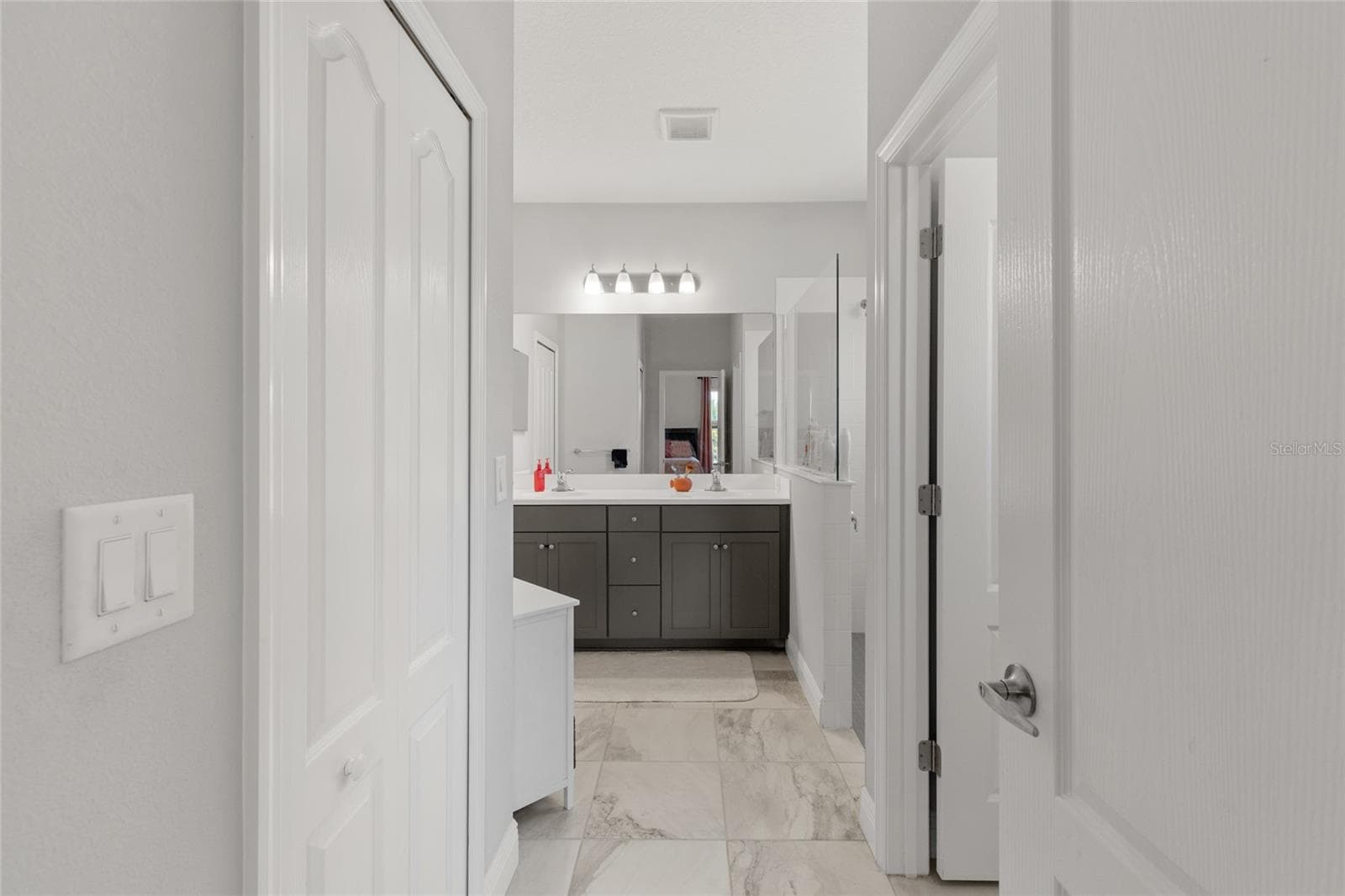 260 BRIENZA LOOP — photo 20 of 50