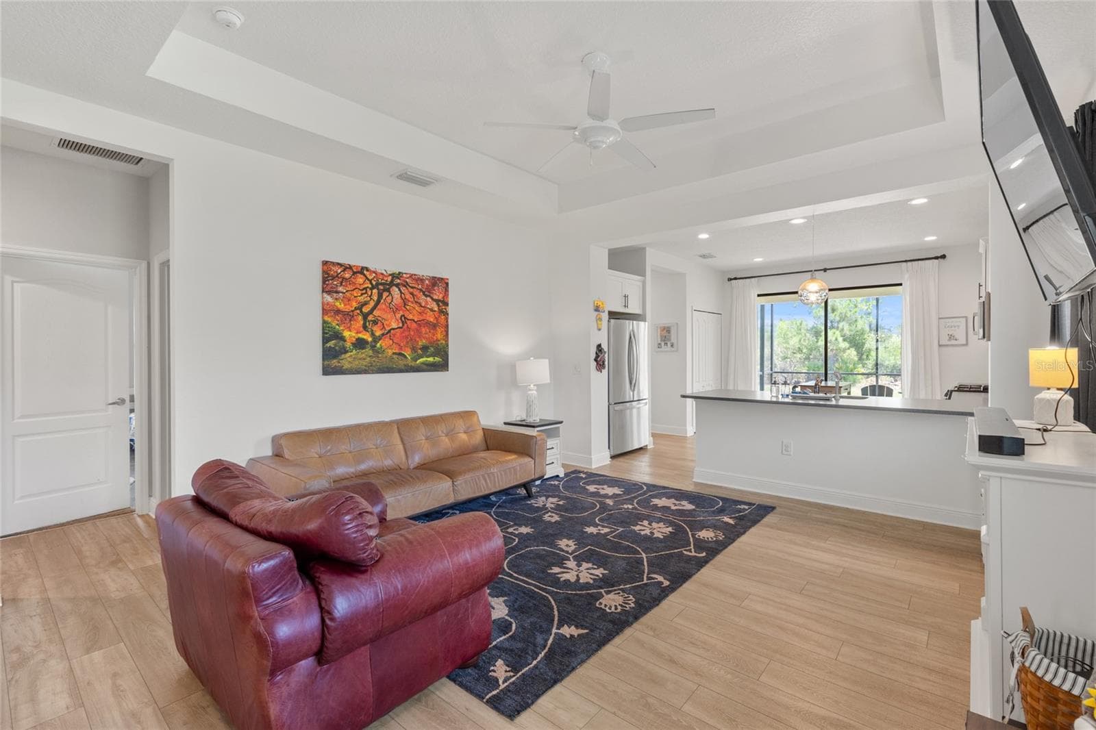 260 BRIENZA LOOP — photo 5 of 50