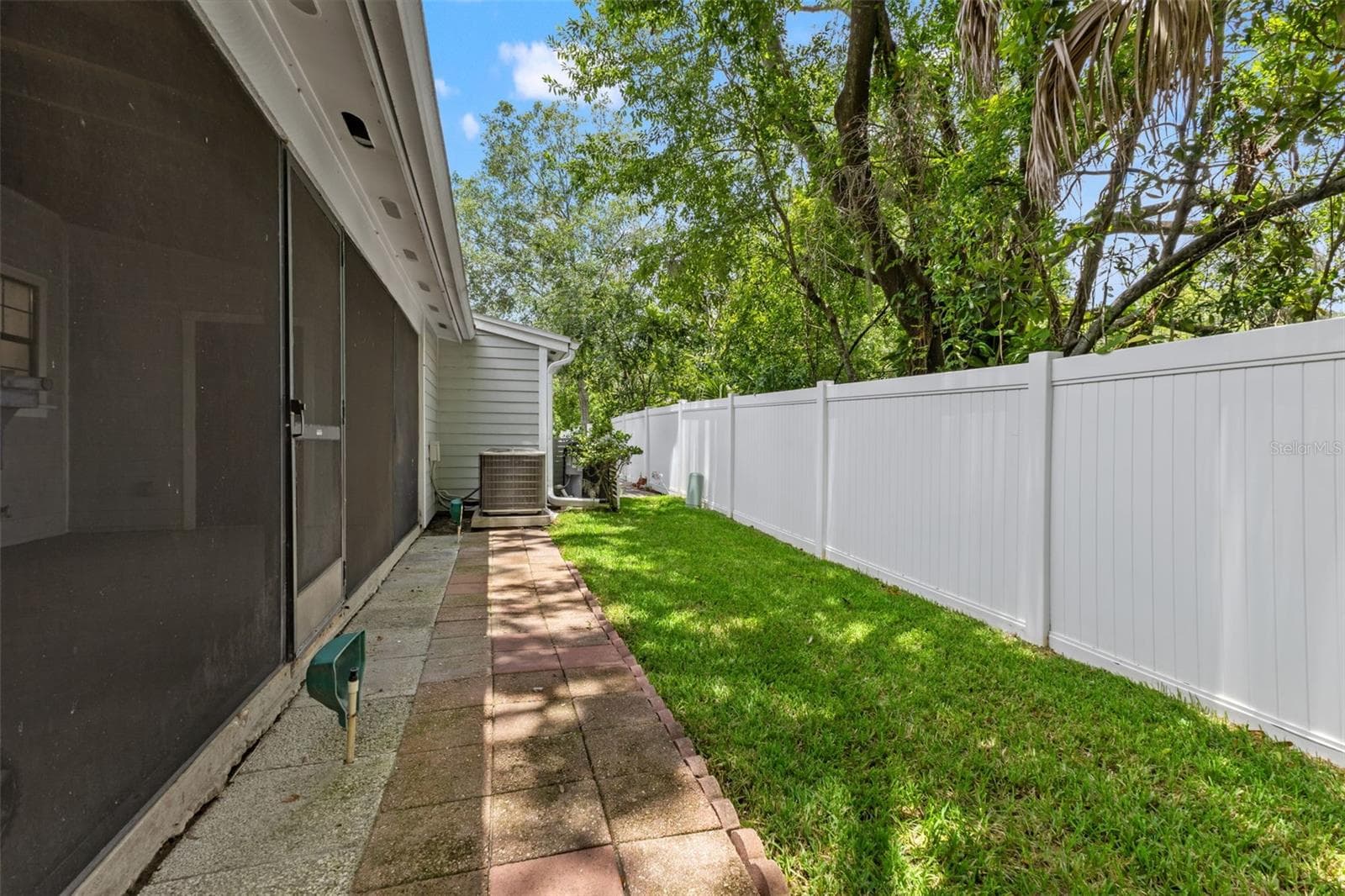 14809 WINDING CREEK COURT — photo 25 of 39