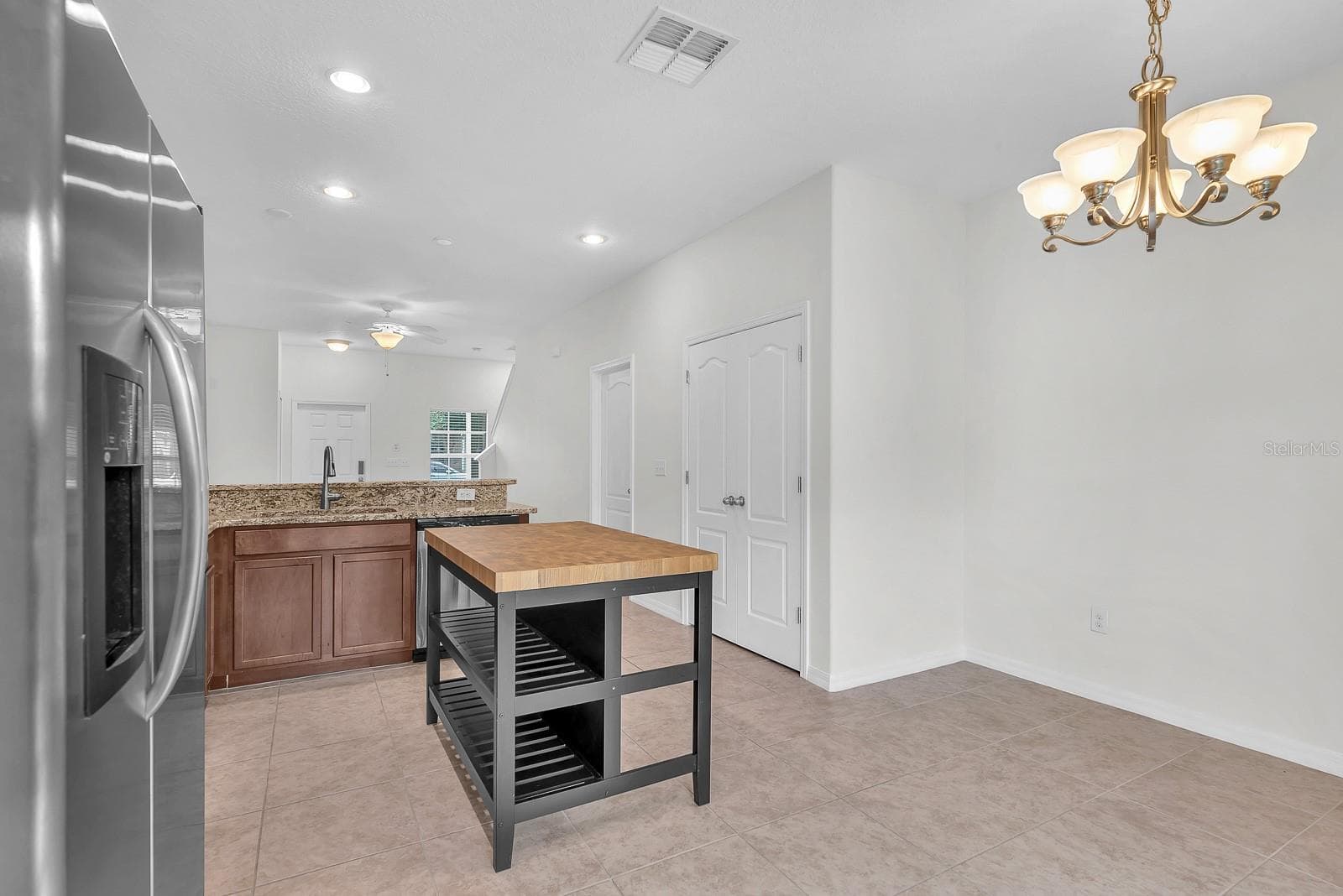2719 LANTERN HILL AVENUE — photo 7 of 16