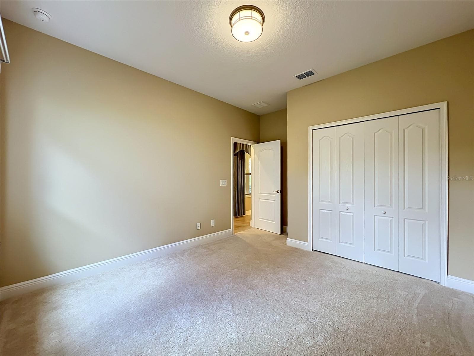 1569 KATIE COVE — photo 39 of 86