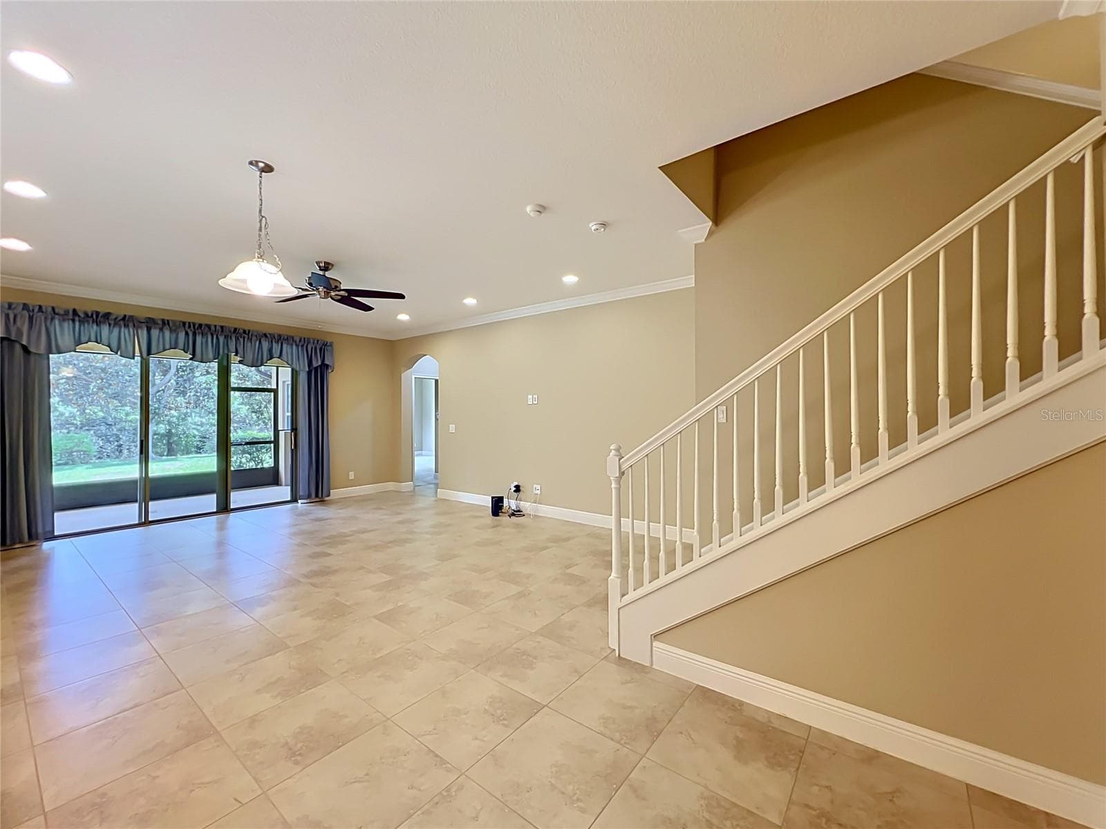 1569 KATIE COVE — photo 37 of 86