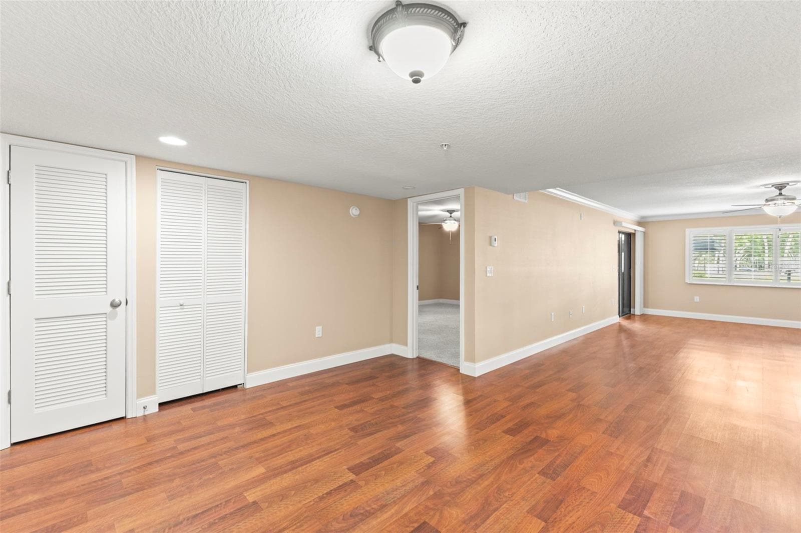 2595 COUNTRYSIDE BOULEVARD — photo 5 of 54