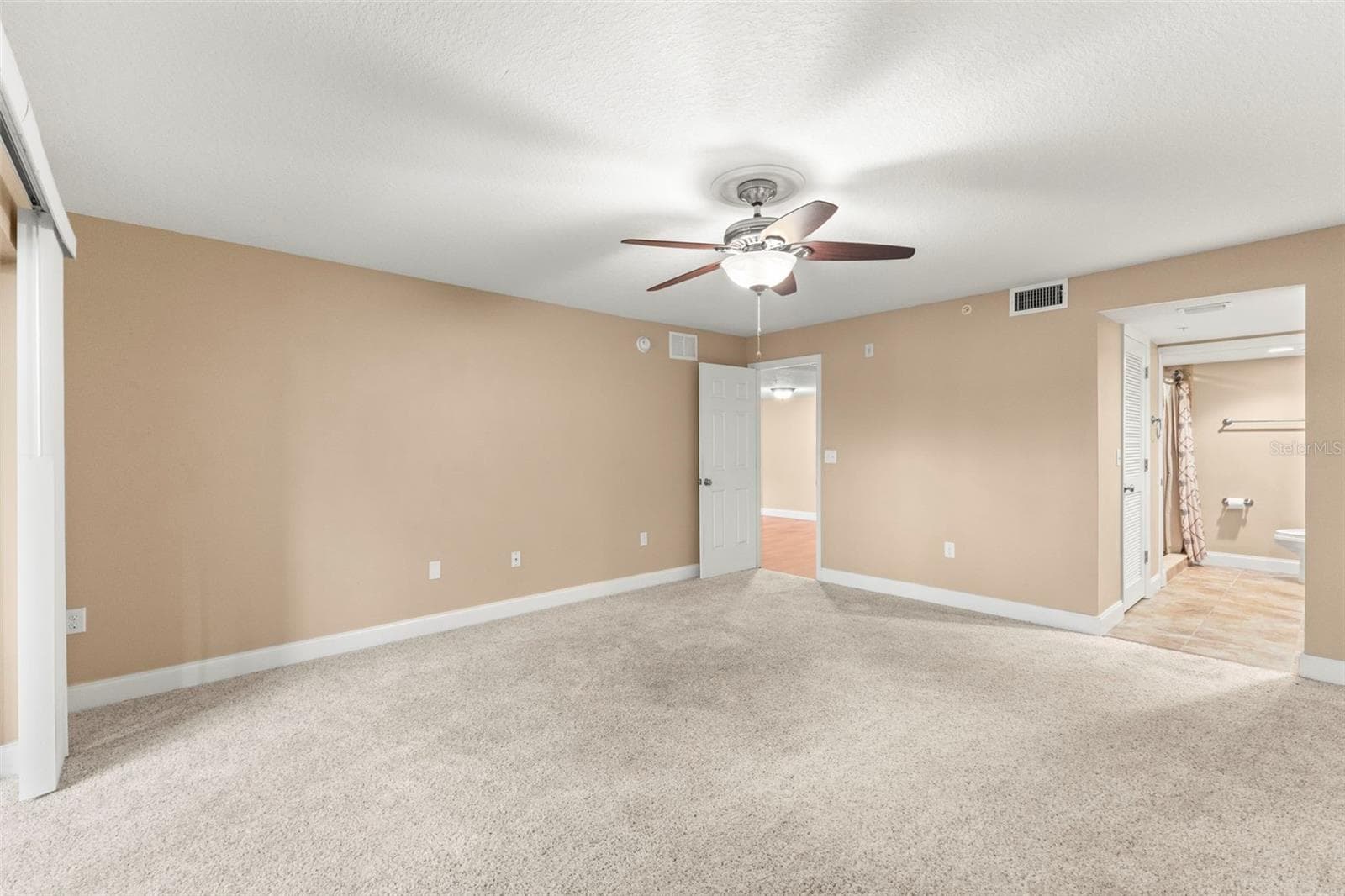 2595 COUNTRYSIDE BOULEVARD — photo 27 of 54