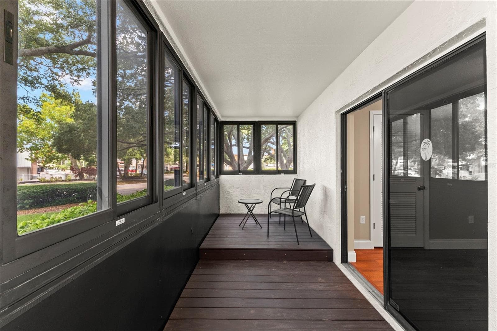 2595 COUNTRYSIDE BOULEVARD — photo 20 of 54