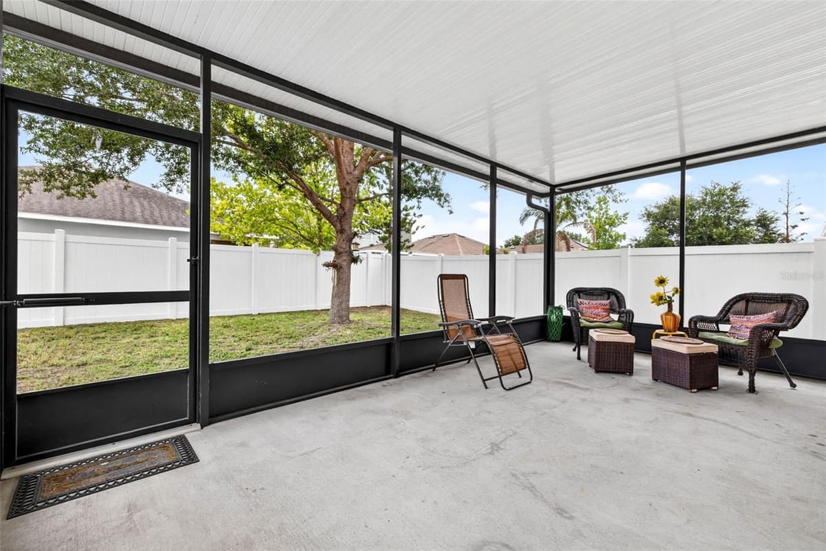 11531 TANGLE BRANCH LANE — photo 58 of 76