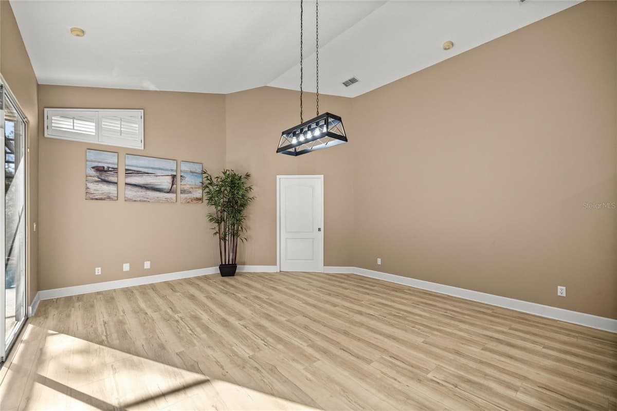4860 ANGUS DRIVE — photo 23 of 67