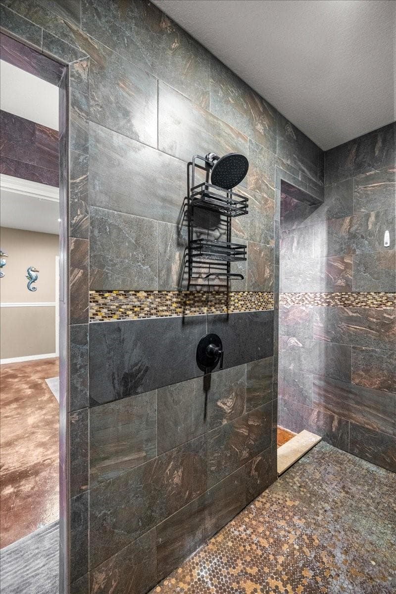 4860 ANGUS DRIVE — photo 42 of 67