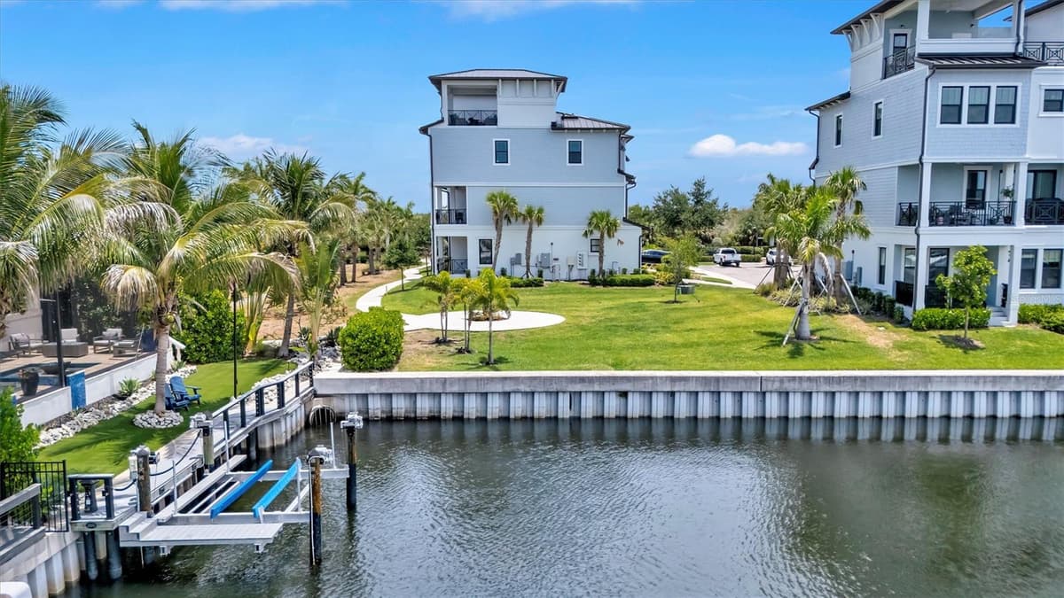 3027 BERMUDA SLOOP CIRCLE — photo 45 of 54