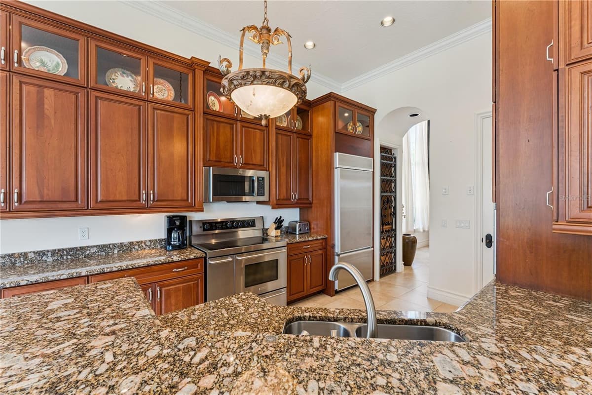 7438 GATHERING COURT — photo 23 of 54