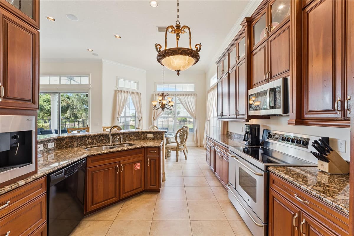 7438 GATHERING COURT — photo 18 of 54