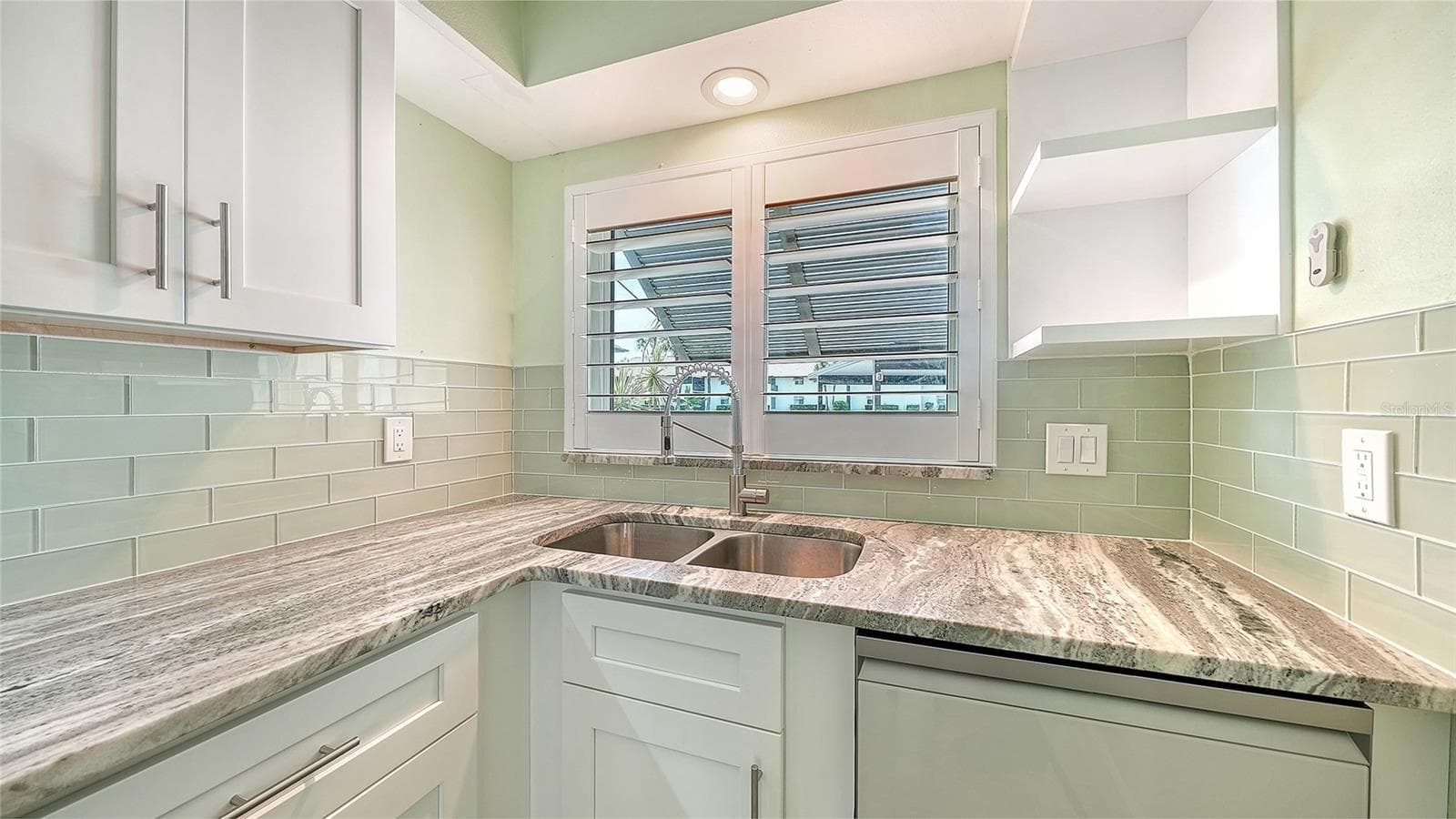 4234 GULF OF MEXICO DRIVE — photo 8 of 42