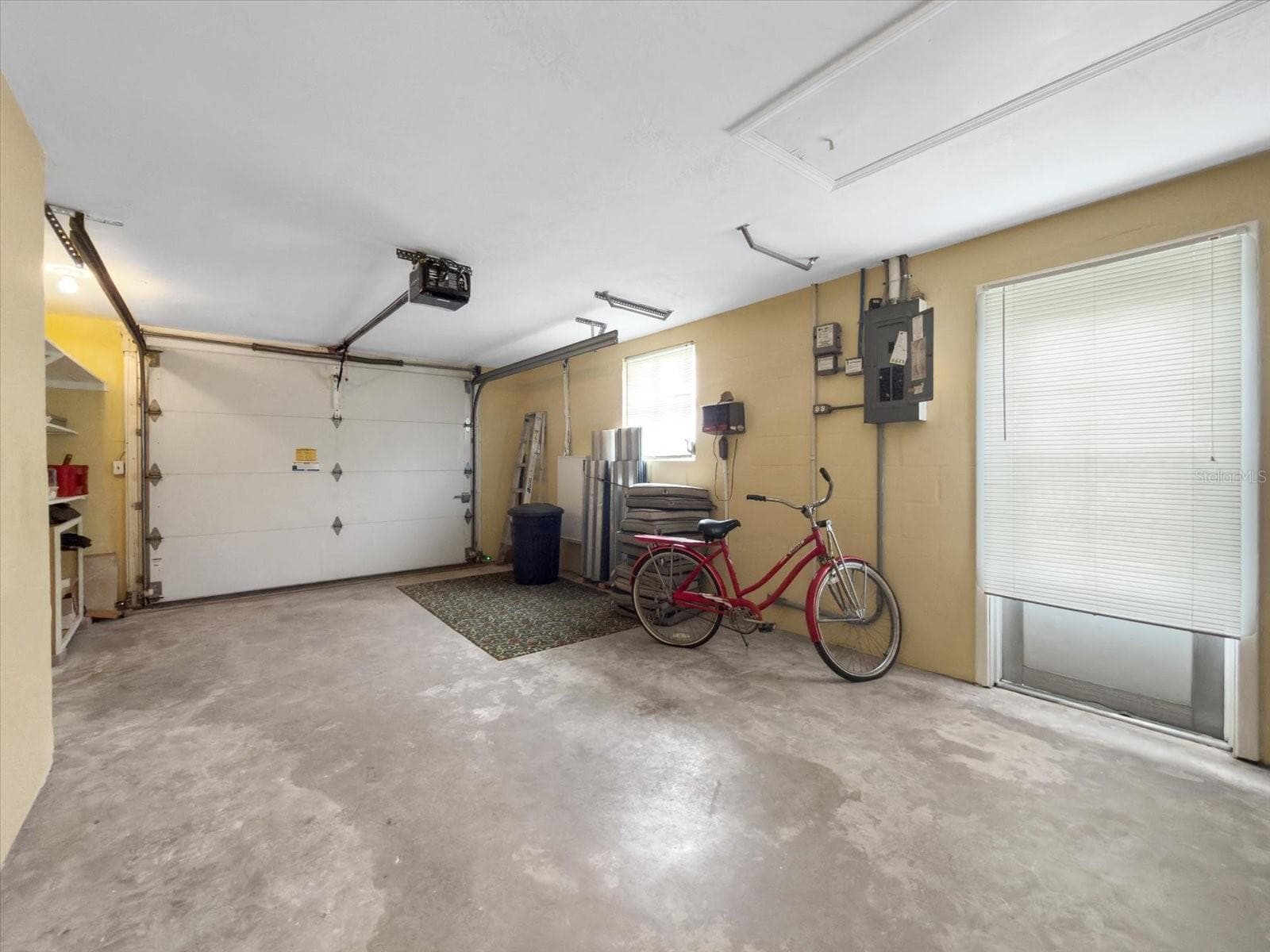 5008 DORY DRIVE — photo 46 of 53