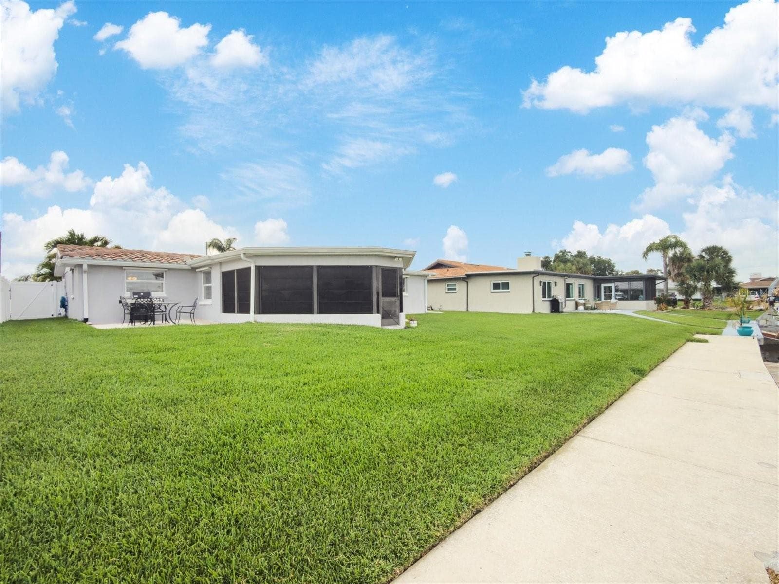 5008 DORY DRIVE — photo 34 of 53