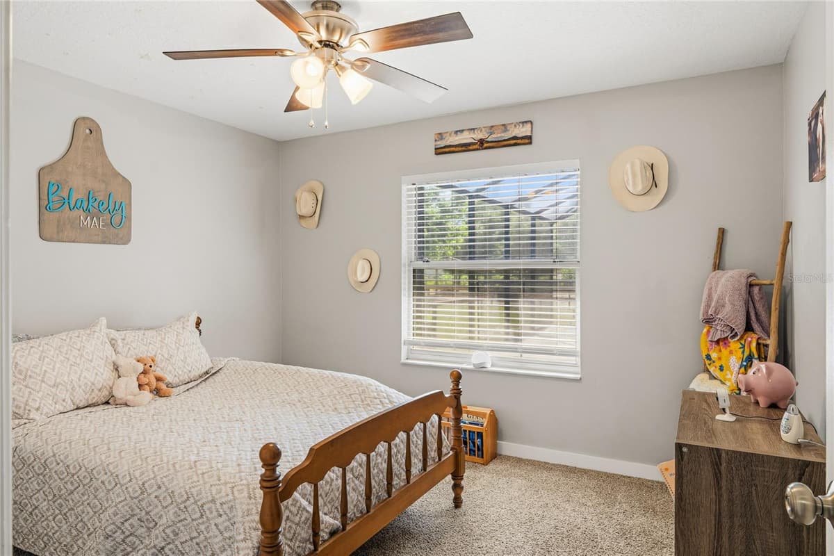 135 LINDA SUE DRIVE — photo 18 of 76