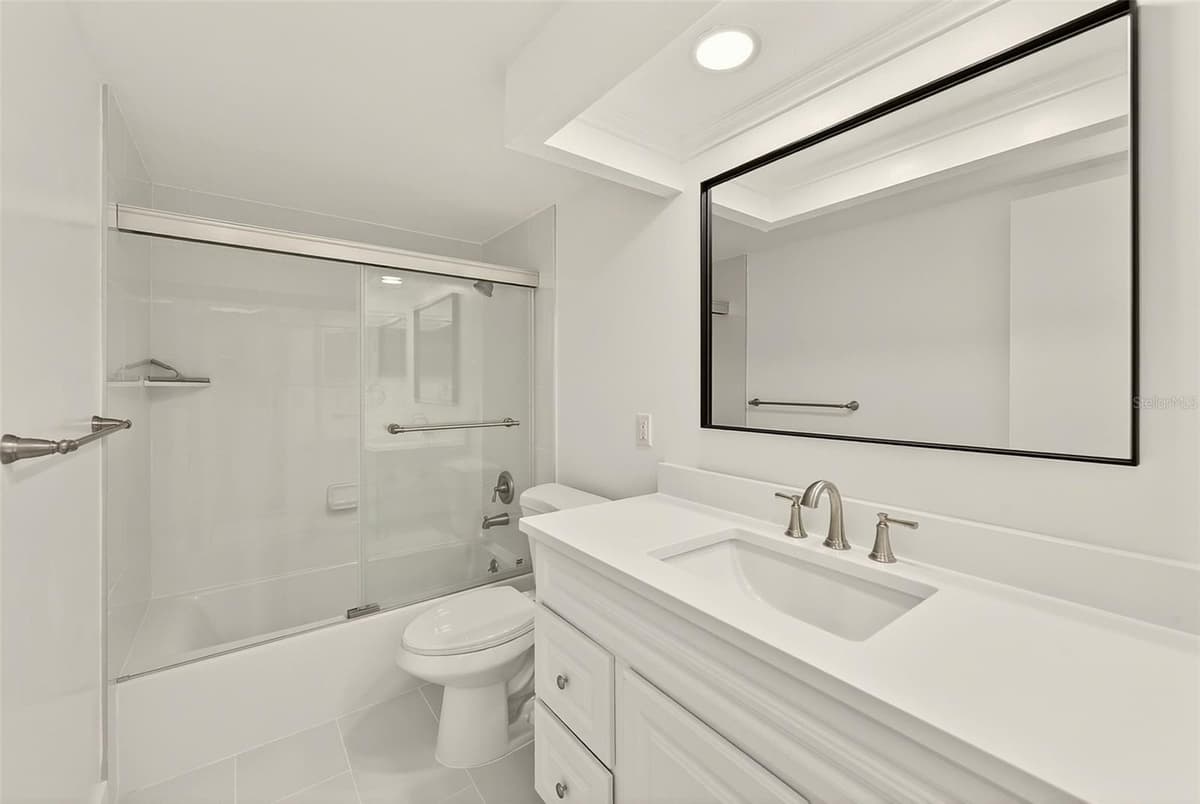 16308 GULF BOULEVARD — photo 21 of 41