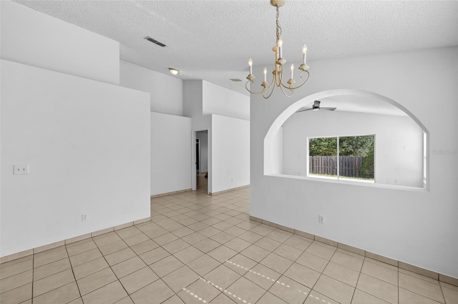 2041 NEWTOWN ROAD — photo 14 of 31