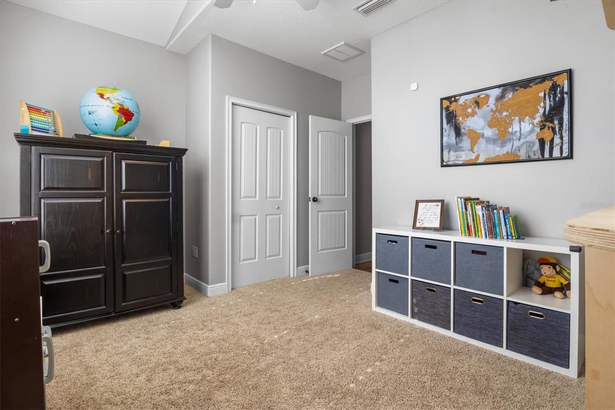 615 OAK AVENUE — photo 46 of 76