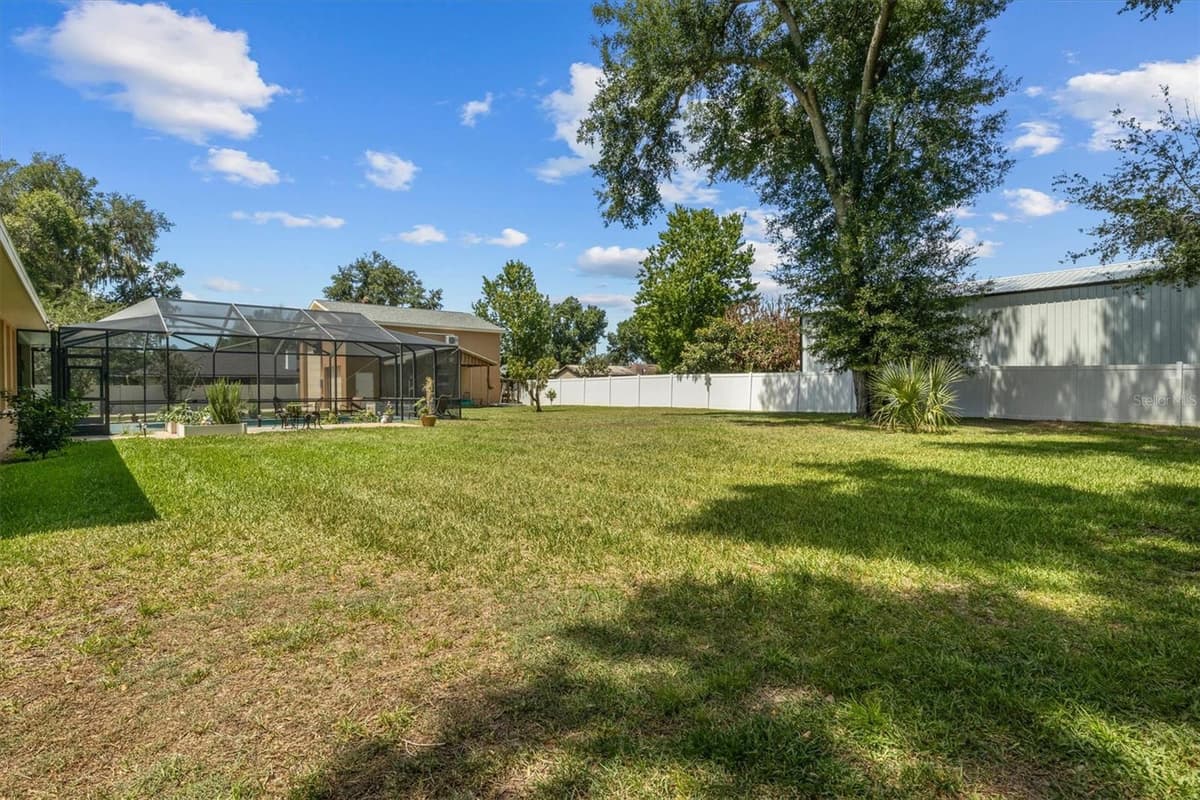 615 OAK AVENUE — photo 63 of 76