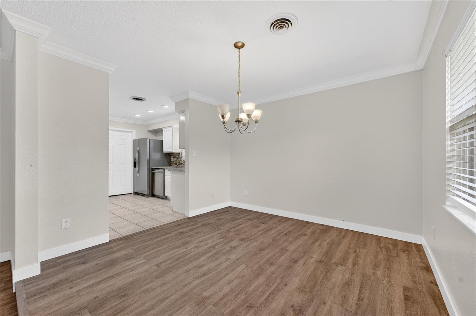 2715 PRINCE JOHN ROAD — photo 8 of 29