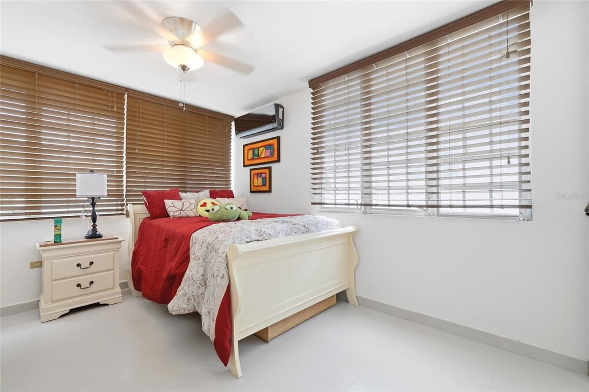 29 Calle 1 URB. SAN RAFAEL ESTATES — photo 13 of 20