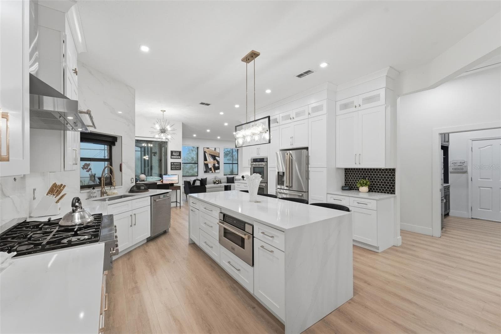 7025 SYLVAN LAKE DRIVE — photo 12 of 55