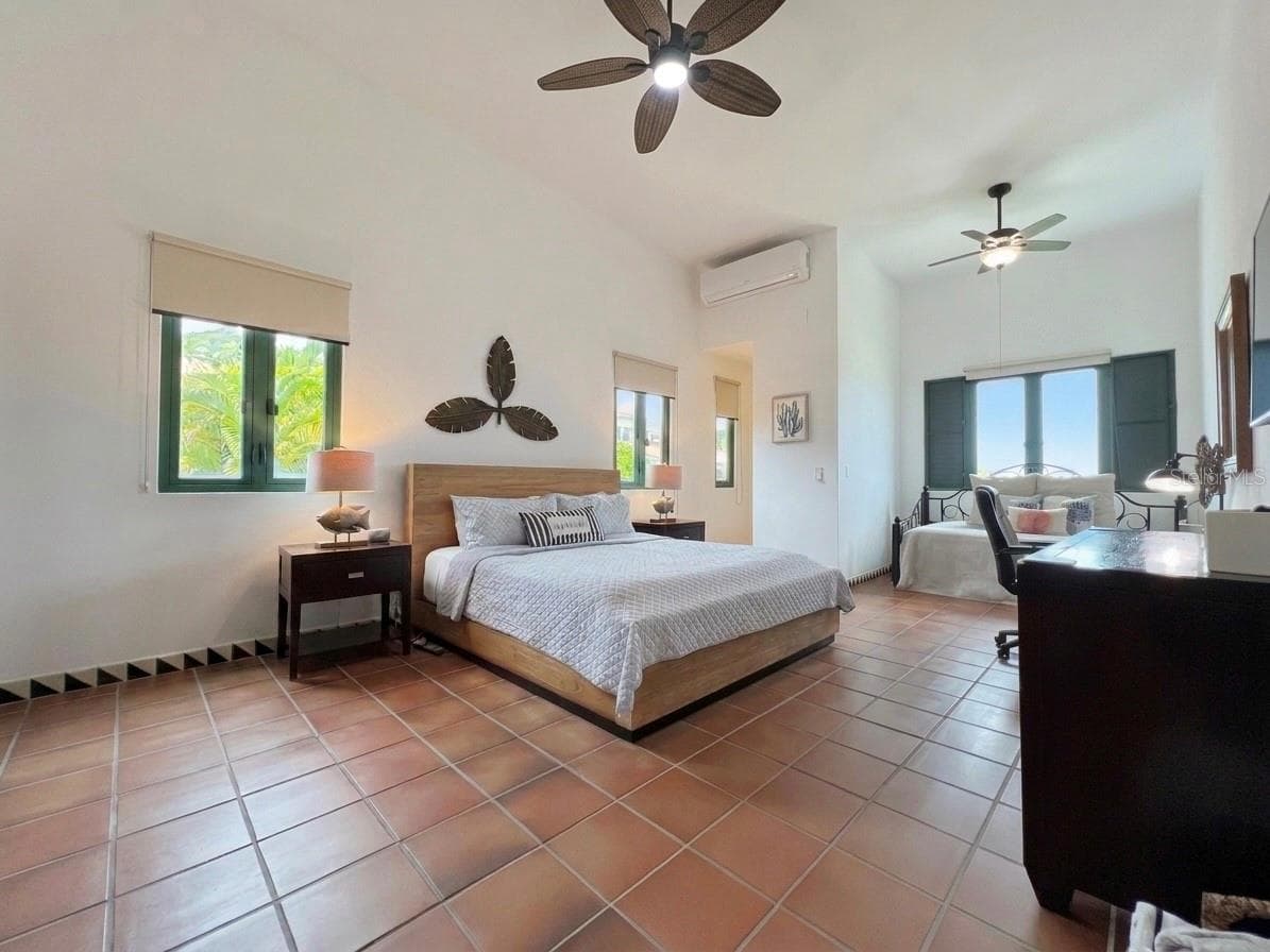 6000 BLVD RIO MAR — photo 12 of 17