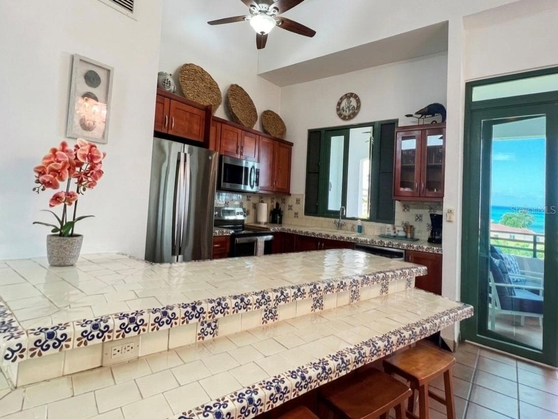 6000 BLVD RIO MAR — photo 8 of 17
