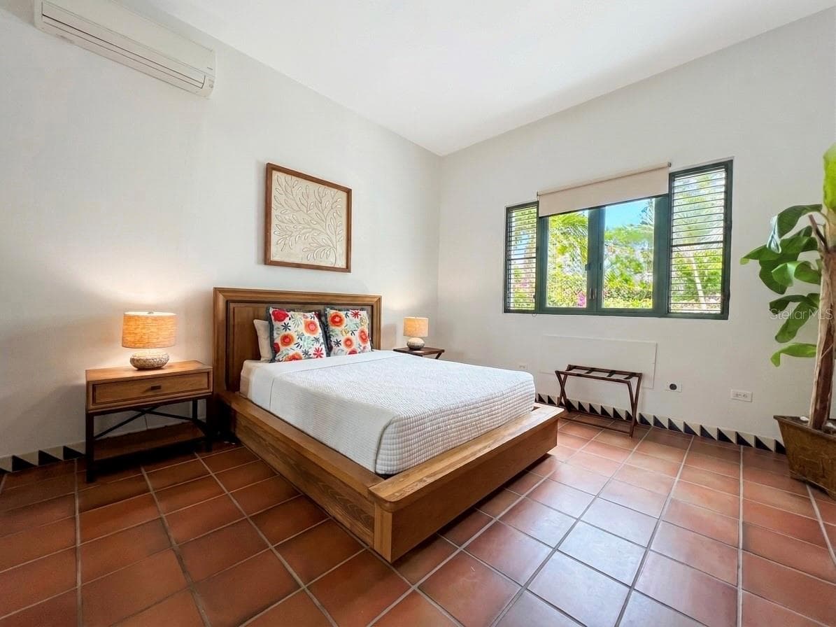 6000 BLVD RIO MAR — photo 14 of 17
