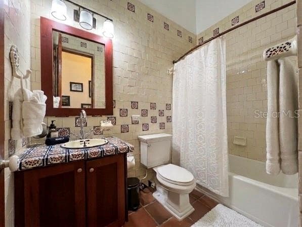 6000 BLVD RIO MAR — photo 4 of 17