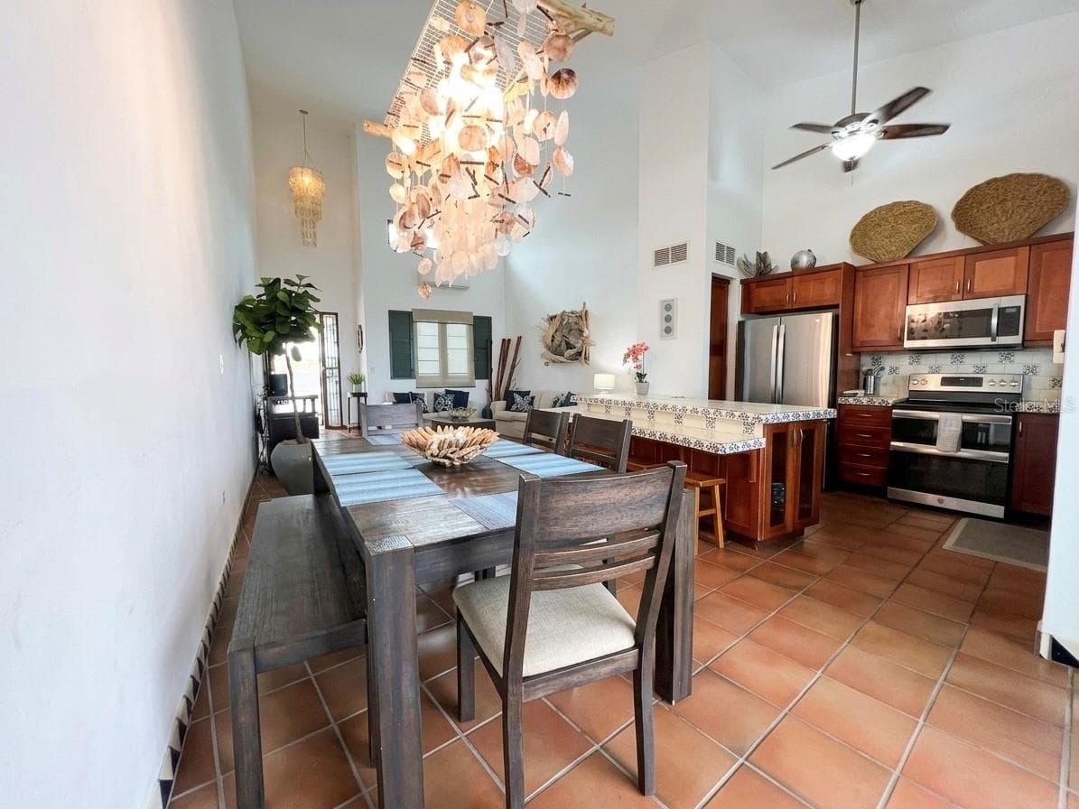 6000 BLVD RIO MAR — photo 3 of 17