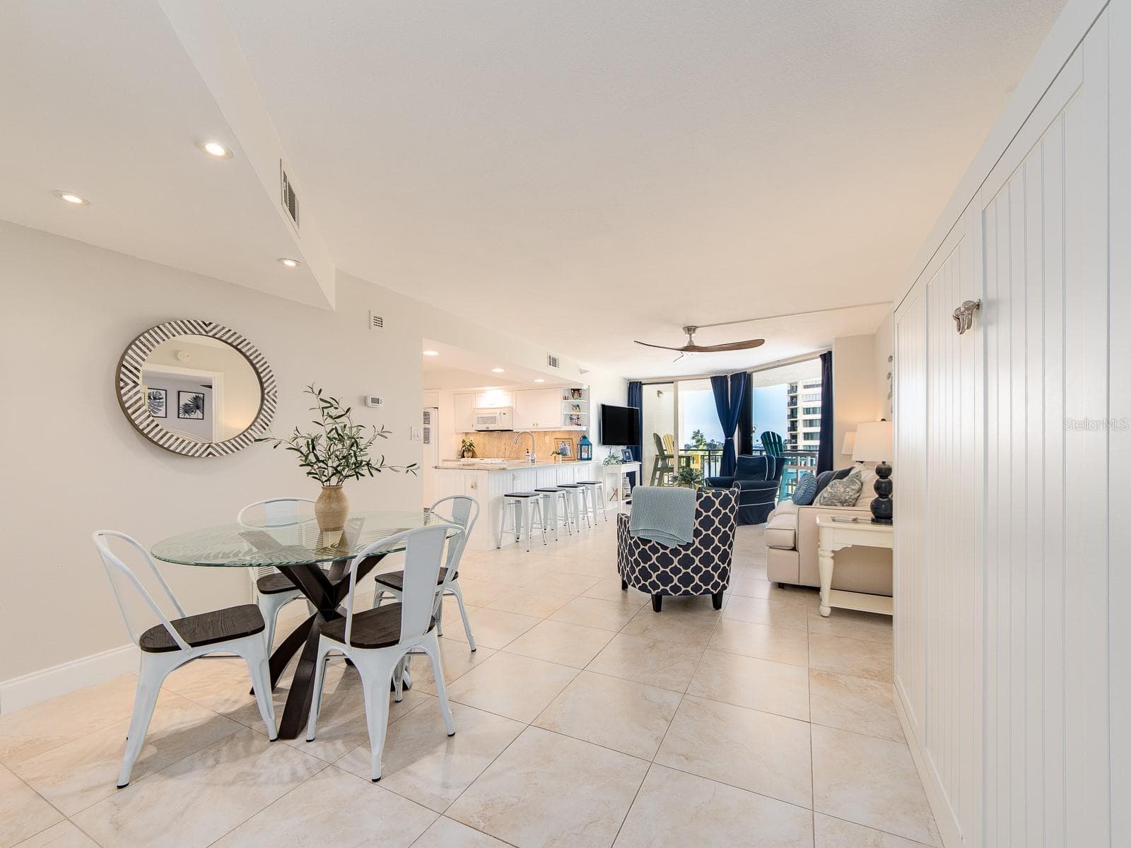 690 ISLAND WAY — photo 7 of 51