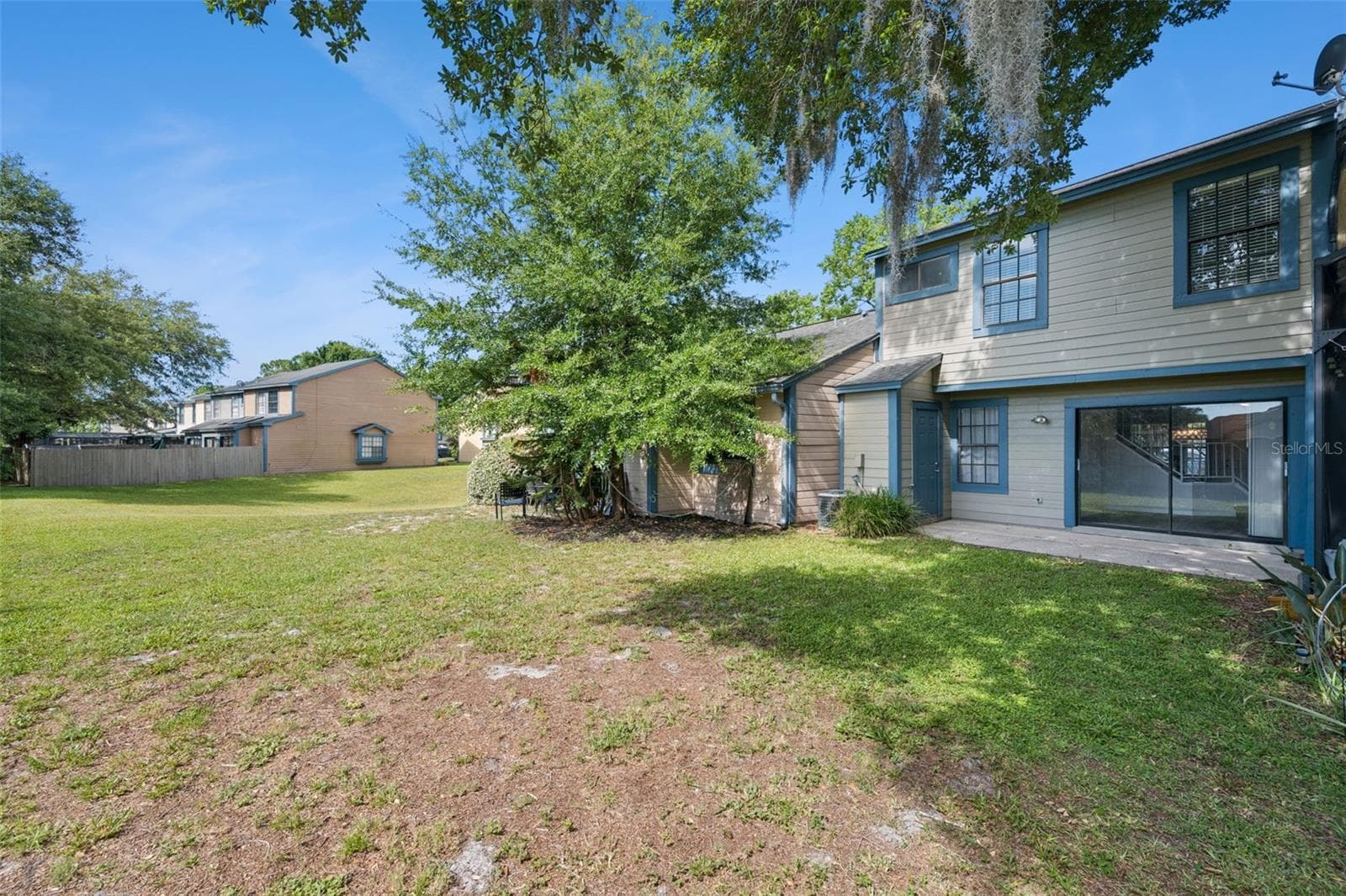 2889 WAREHAM COURT — photo 30 of 32
