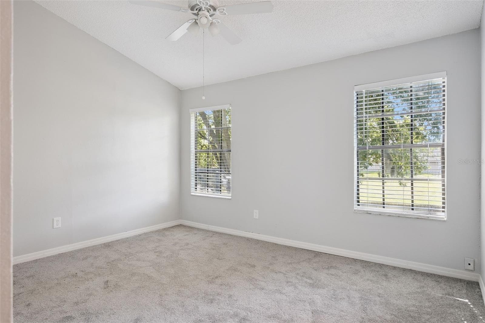 2889 WAREHAM COURT — photo 22 of 32